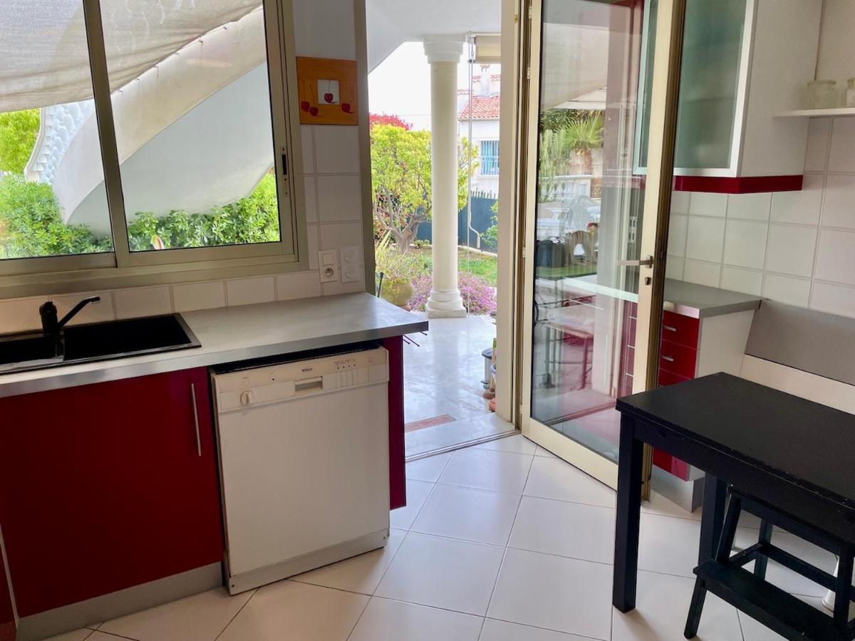 Rez De Jardin De 65M2 Dans Villa A 尼斯 外观 照片